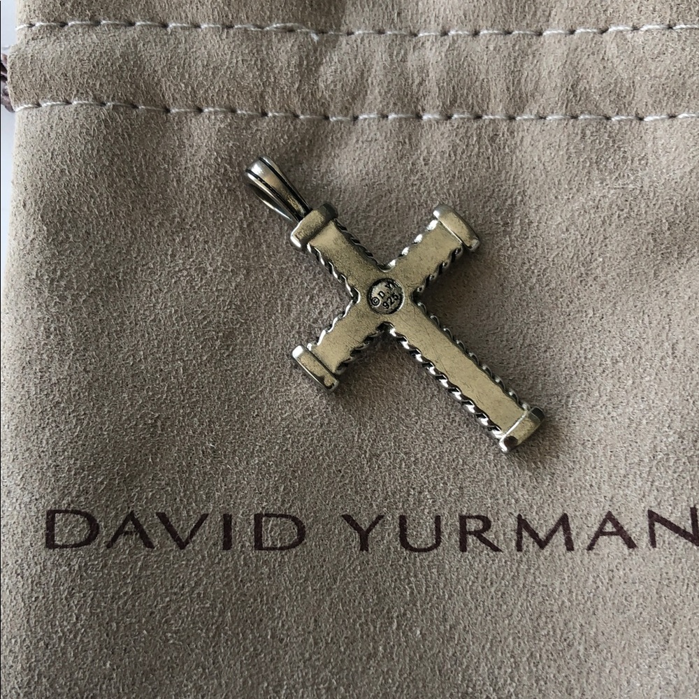 David Yurman Silver Rope-Textured Cross Pendant - Picture 3 of 3